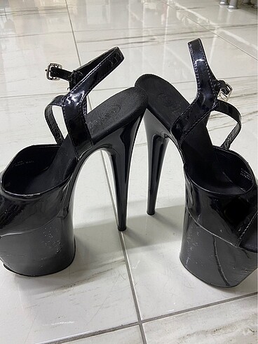 PLEASER FLAMINGO 809 model 6 İNÇ TOPUKLU AYAKKABI