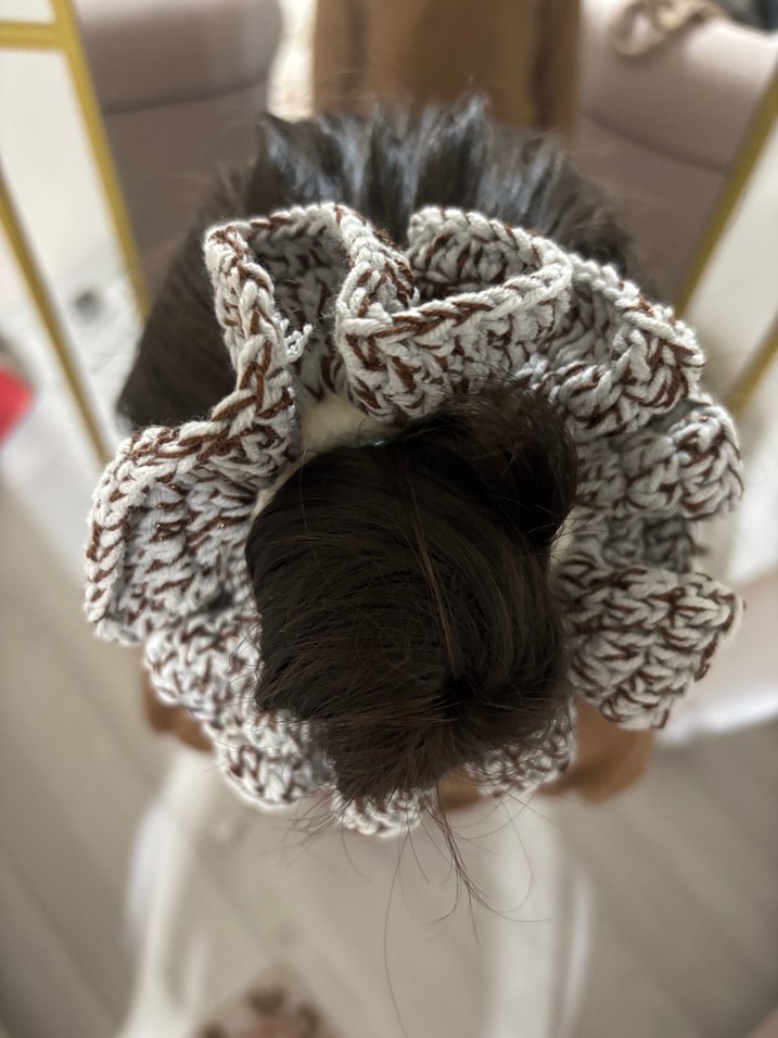 Örgü Kumaş Fırfırlı Saç Tokası - Görsel 2