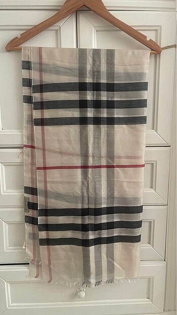 Burberry şal