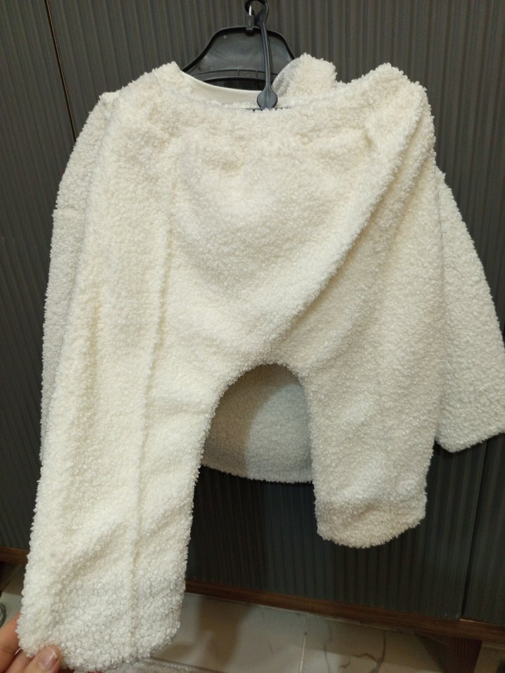 Kız Çocuk Beyaz Kapüşonlu Peluş 3lu takım - Görsel 2