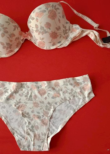 Bohem Tarz Pastel Çiçekli Sütyen Takımı Dikişsiz - Görsel 2