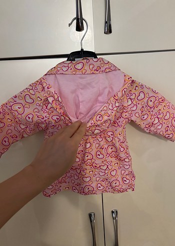 Lcw kız Pembe Bağlama Desenli Kız Yağmurluk trençkot - Görsel 4