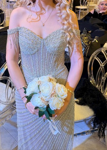 Boncuk İşlemeli V Yaka Uzun Abiye Elbise - Görsel 2