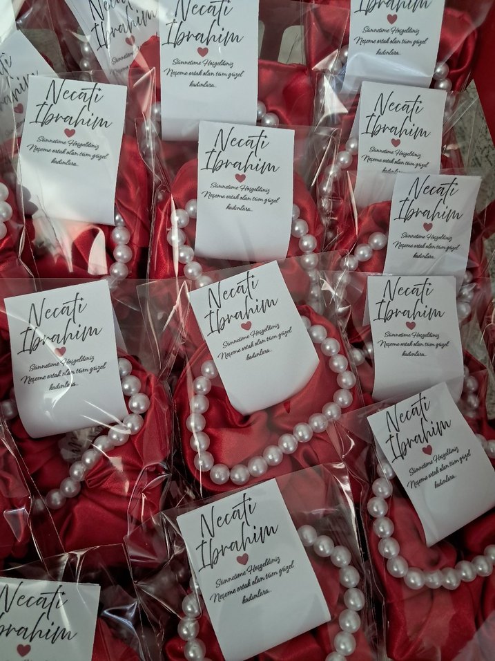 Kırmızı toka ve İnci Bileklik Seti - Görsel 2