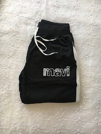Mavi Jeans ALT ÜST TAKIM DAR KESİMDİR