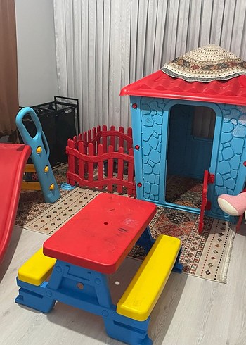 Renkli Çocuk Oyun Masası ve Bankı - Görsel 2