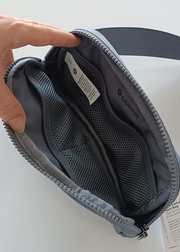 Gri Fermuarlı Kadın Bel Çantası every - Görsel 4