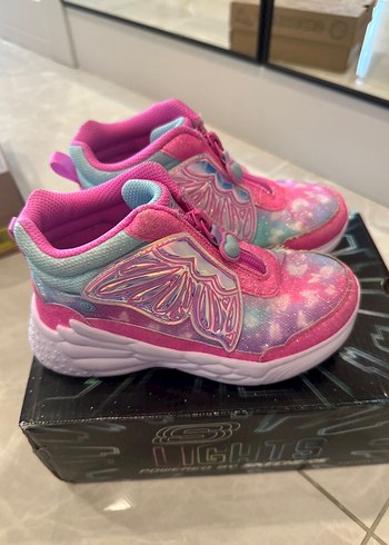 Skechers Skechers Kız Çocuk Kanatli ve isikli bot