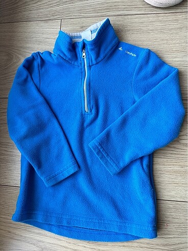 Decathlon polar sweatshirt