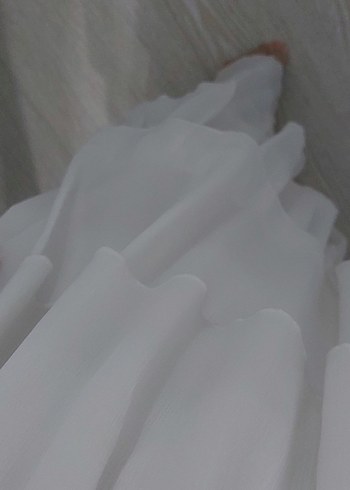 Beyaz Uzun Kat Katlı Bohem Elbise - Görsel 3