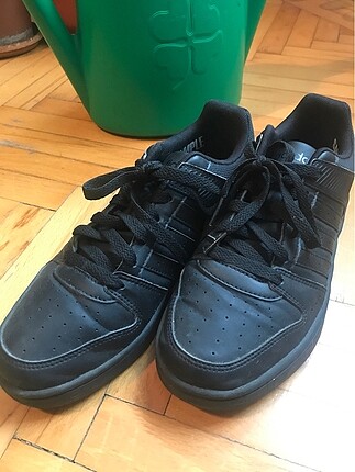 Adidas casual siyah ayakkabı 38 2/3