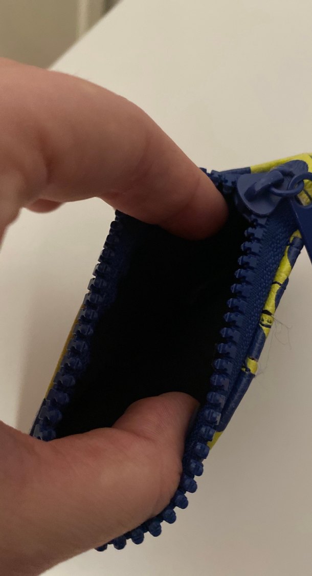 Lacivert-sarı Baskılı Deri Fermuarlı Pull and Bear Kadın Cüzdanı - Görsel 3