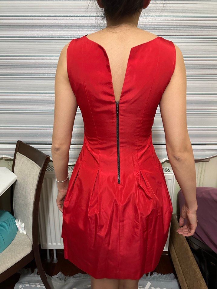 Kırmızı zara elbise - Görsel 5