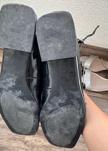 Stradivarius Siyah Rugan Stradivarius Tokalı Kadın Babet
