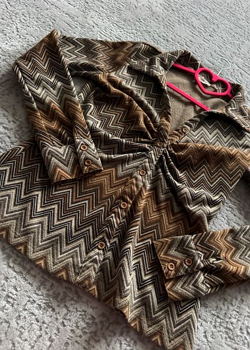 Düğmeli V Yaka Uzun Kollu Bohem Kadın Gömlek - Görsel 3