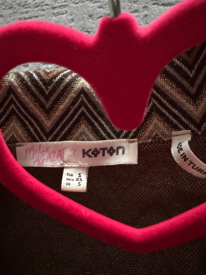 Düğmeli V Yaka Uzun Kollu Bohem Kadın Gömlek - Görsel 2