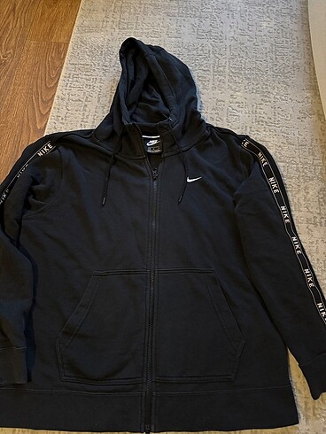 m Beden Orijinal Nike ceket