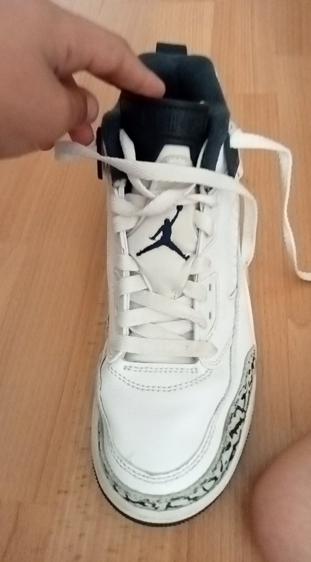 Yılan Desenli Beyaz Spor Ayakkabısı - Görsel 3