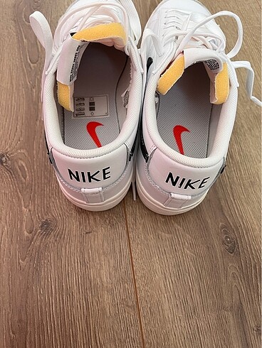 Nike Nike 40 numara