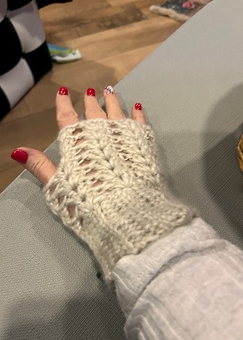 Beyaz Örgü Bohem Kadın Eldiveni - Görsel 2