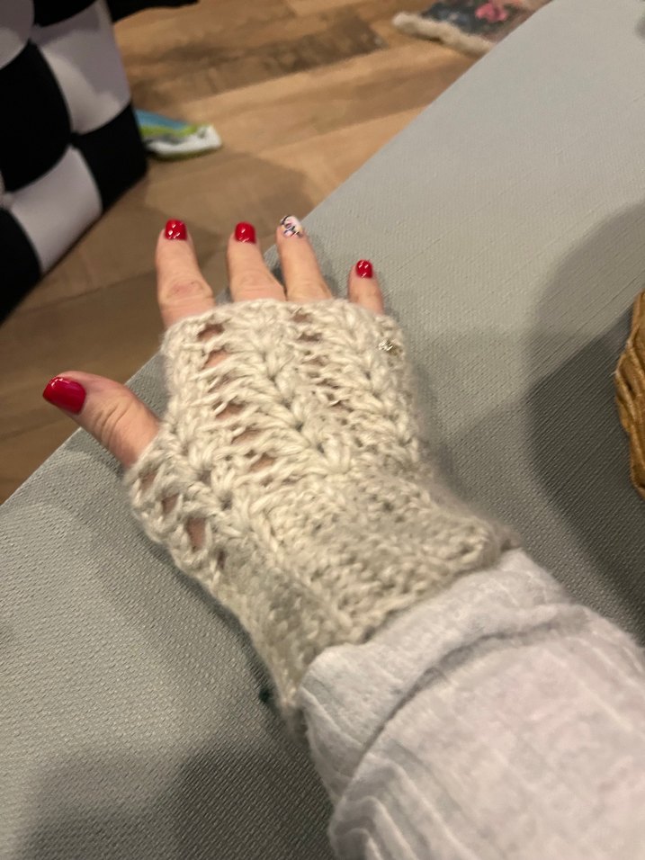 Beyaz Örgü Bohem Kadın Eldiveni - Görsel 2