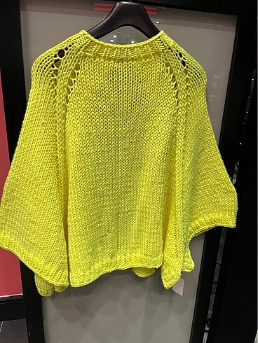 Zara Hırka panço