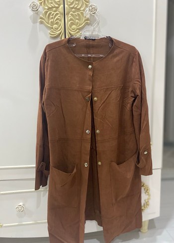 Düğmeli Kahverengi Süet Kadın trenç - Görsel 2