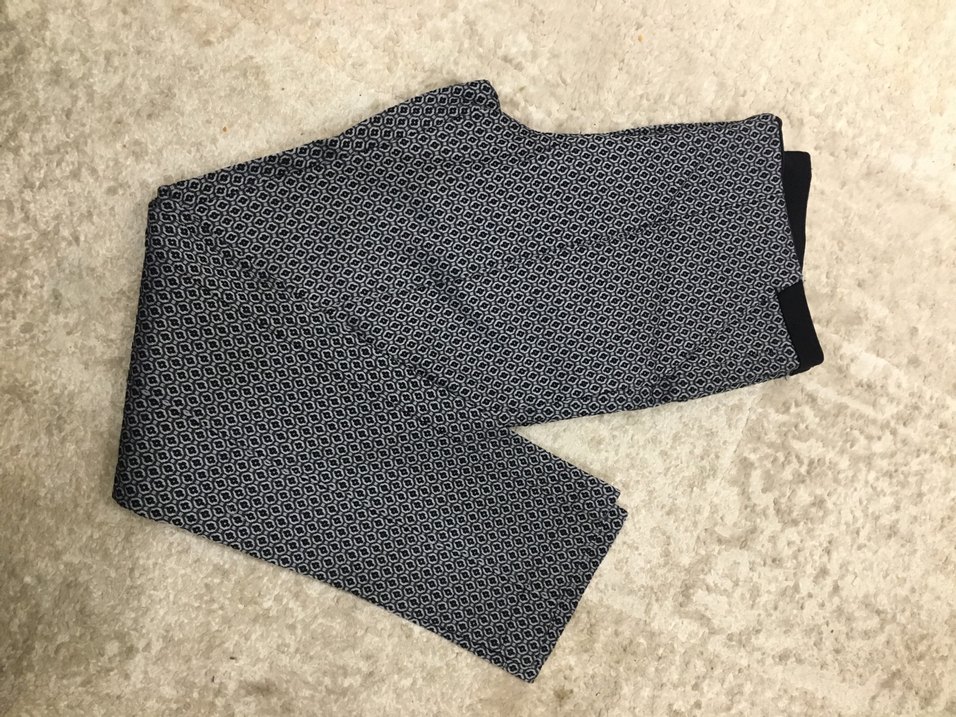 Gri Desenli Kemerli Kadın Kumaş Pantolon - Görsel 3