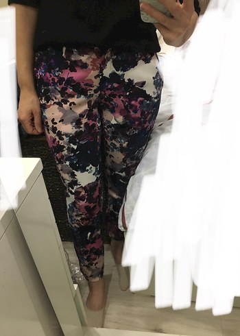 Kadın Çok Renkli Baskılı Midi Kumaş Pantolon - Görsel 6