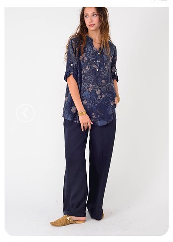 Lacivert Batik Desenli V Yaka Kadın Gömlek - Görsel 6