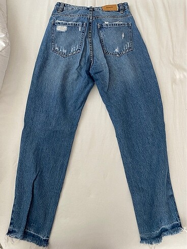 34 Beden mavi Renk Stradivarius pantolon