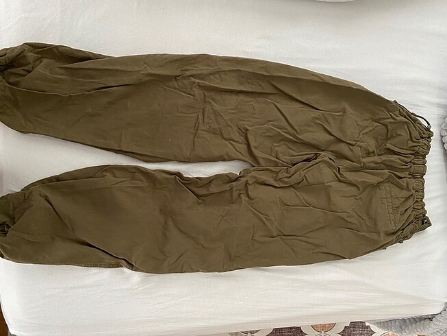xs Beden BERSHKA paraşüt pantolon