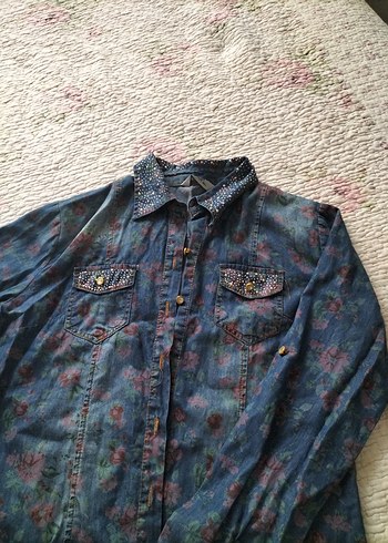 Diğer Kadın Lacivert Batik Desenli Uzun Kollu Denim Gömlek