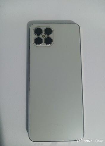 Omix x 600