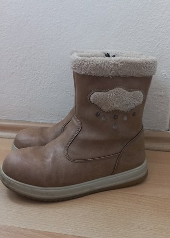 Bej Süet Kürklü Kız Çocuk Botu - Görsel 2