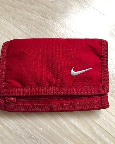 Orjinal kırmızı Nike cüzdan