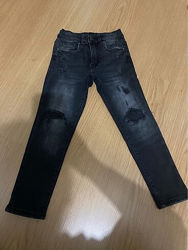 Orjinal zara 6 yaş 116 cm kot pantolon