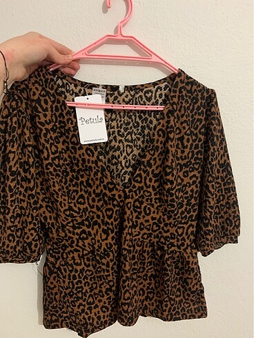 leopar desenli bluz