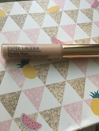 Estee Lauder Estee concealer kapatıcı 02 light medium 1.9 ml