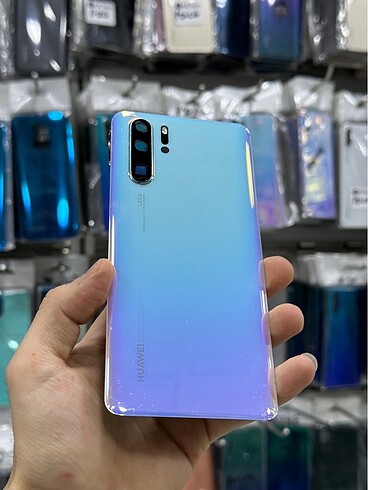 Huawei P30 Arka pil kapak