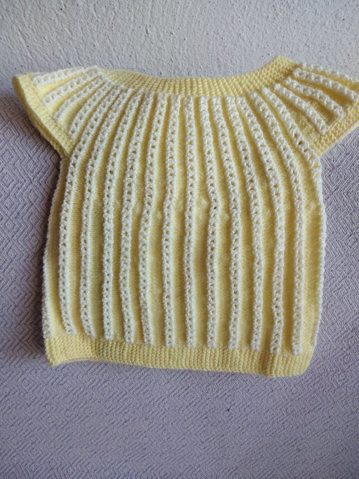 Kız Çocuk Sarı Örme Kolsuz Hırka - Görsel 3