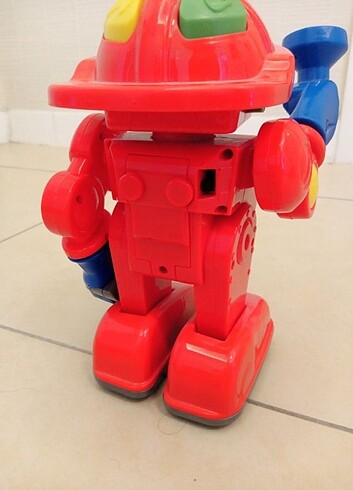  Beden Renk Vardem itfaiyeci robot
