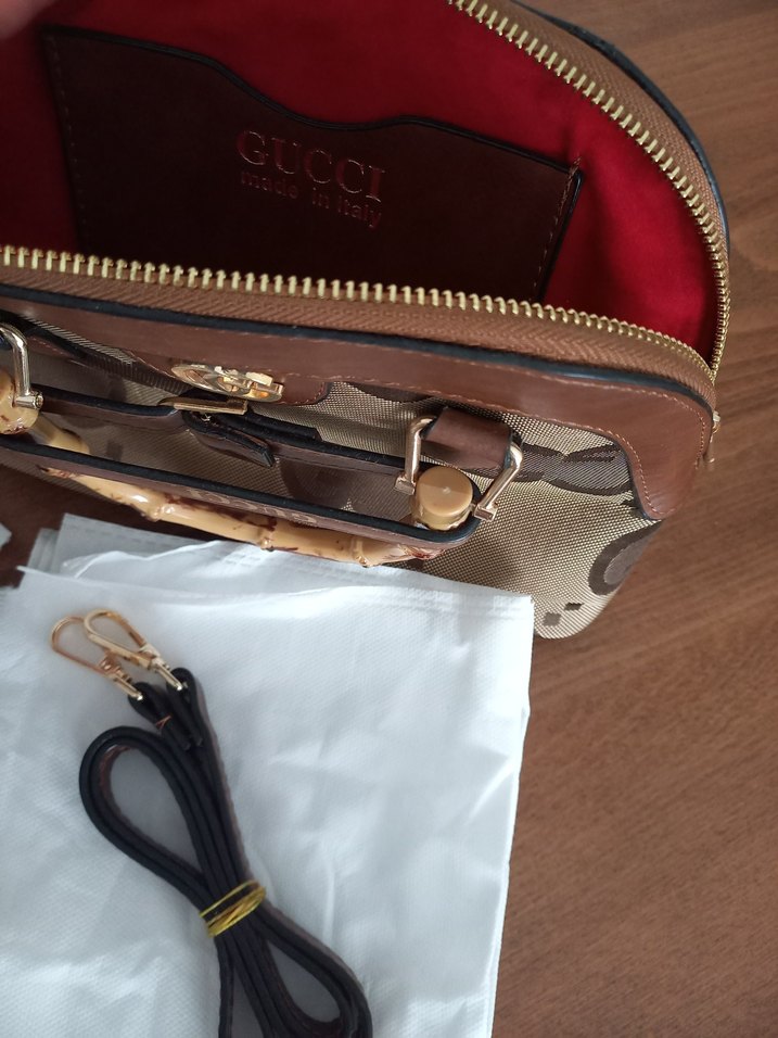 Kahverengi ahsap askılı gucci çanta - Görsel 2