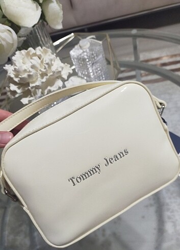 Tommy Hilfiger çanta orjinal