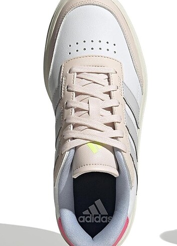 37 Beden adidas orjinal bayan ayakkabı