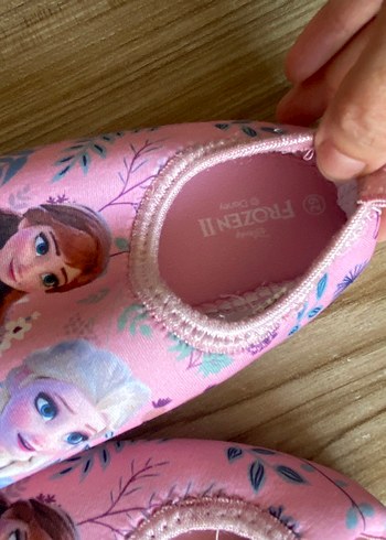 Havuz ayakkabısı - Görsel 4