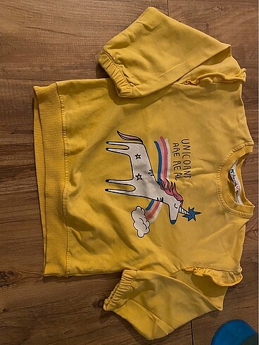4adet sweatshirt