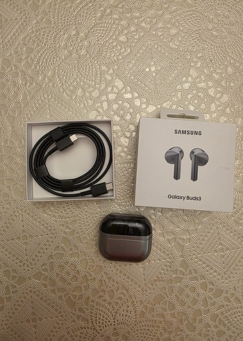 Samsung Galaxy Buds 3 Silver Kablosuz Kulaklık - Görsel 3