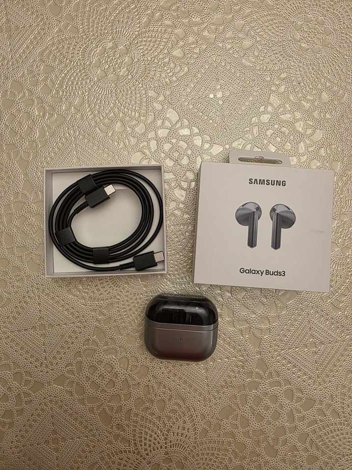 Samsung Galaxy Buds 3 Silver Kablosuz Kulaklık - Görsel 3
