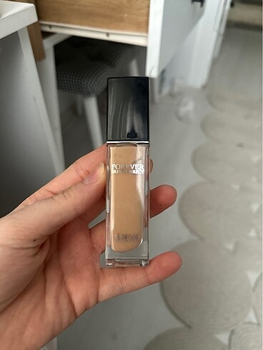 Dior kapatıcı